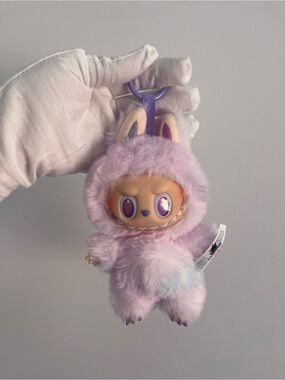 PopMart Big Into Energy Luck Labubu